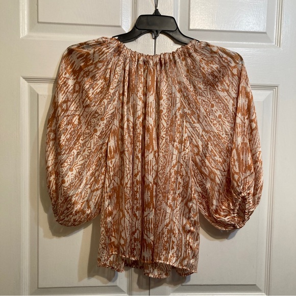 NWT VICI Collection Sheer Blouse Top Size M Medium Caramel Tie Front  WYNNONA - Picture 6 of 12
